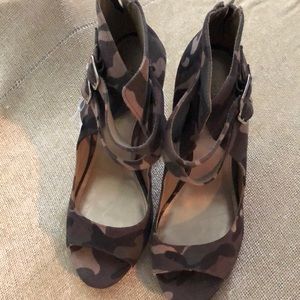 Camo Heels